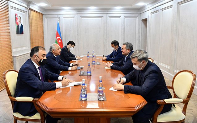 Əli Əsədov və Muxtar Tleuberdi görüşdü