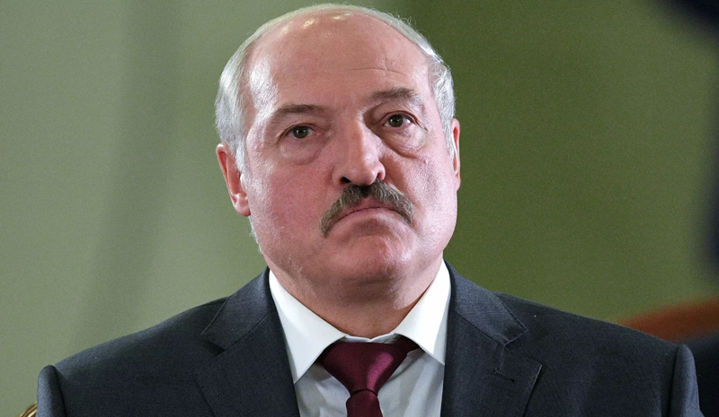Президент Белоруссии Александр Лукашенко выразил благодарность азербайджанской стороне за поставки нефти в республику, несмотря на противодействие стран Запада.