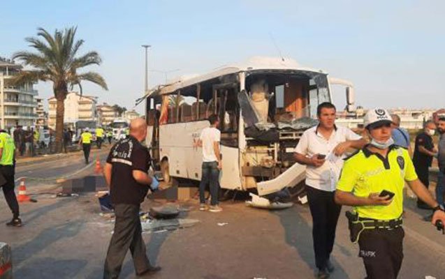Antalyada rus turistləri daşıyan avtobus aşdı - Ölənlər var+Yenilənib