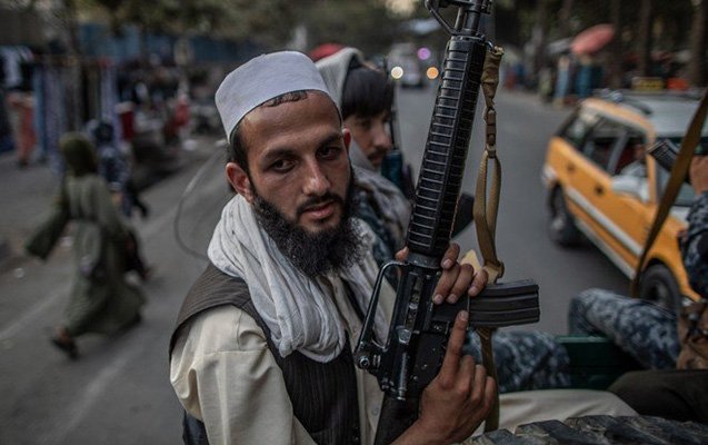 “Taliban” İŞİD-ə qarşı əməliyyat keçirdi.