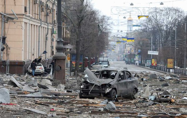 İki həftədir mühasirədə qalan şəhər.. - Niyə Mariupol?