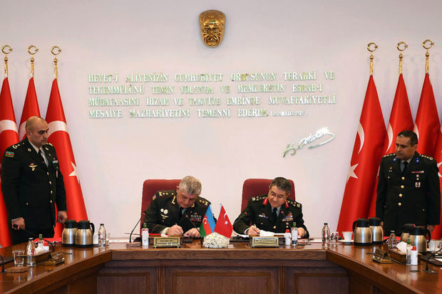 Azərbaycan-Türkiyə Yüksək Səviyyəli Hərbi Dialoq İclası başa çatdı - FOTO