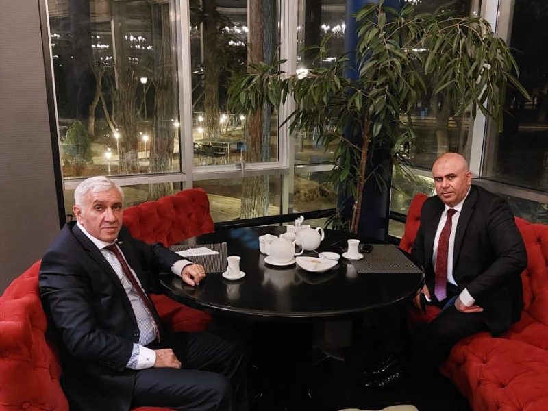 TƏBRİK EDİRİK!
