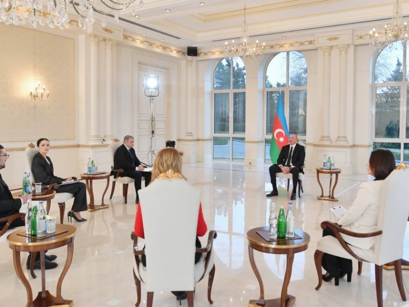 Azərbaycan Prezidenti İlham Əliyev yerli televiziya kanallarına müsahibə verib
