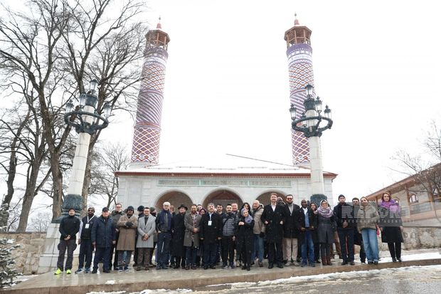 İslamofobiya ilə mübarizə üzrə beynəlxalq konfransın iştirakçıları Şuşa qalasında - YENİLƏNİB + FOTO/VİDEO