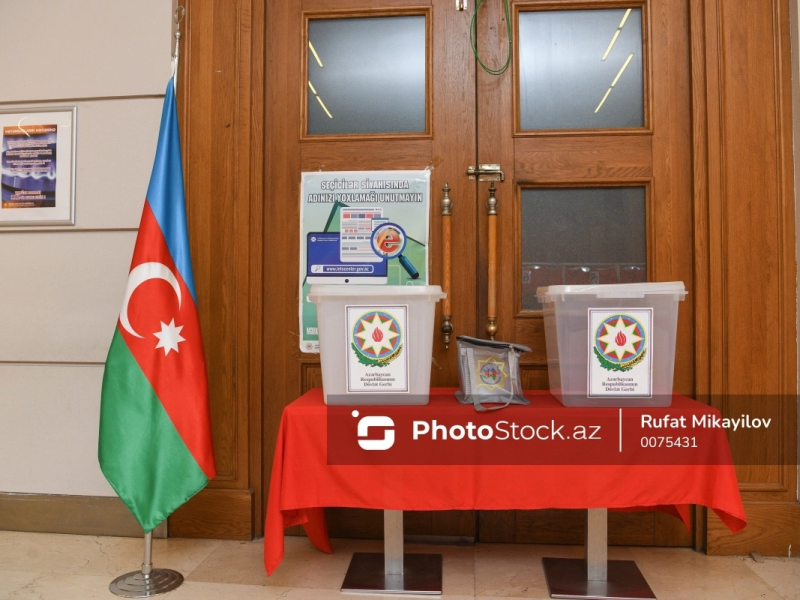 Azərbaycanda növbədənkənar parlament seçkisini 110 mindən çox yerli müşahidəçi izləyəcək - FOTO