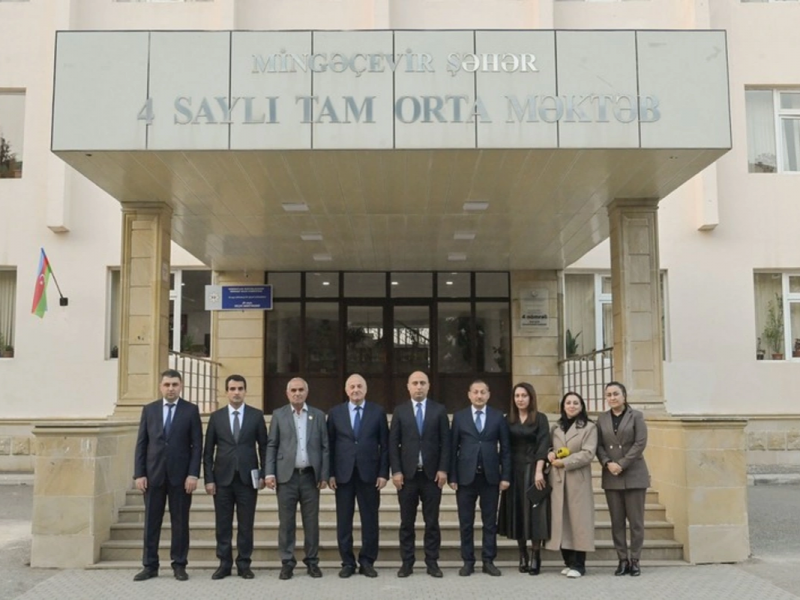 Nazir Milli Qəhrəman Natiq Qasımov adına Mingəçevir məktəbində olub