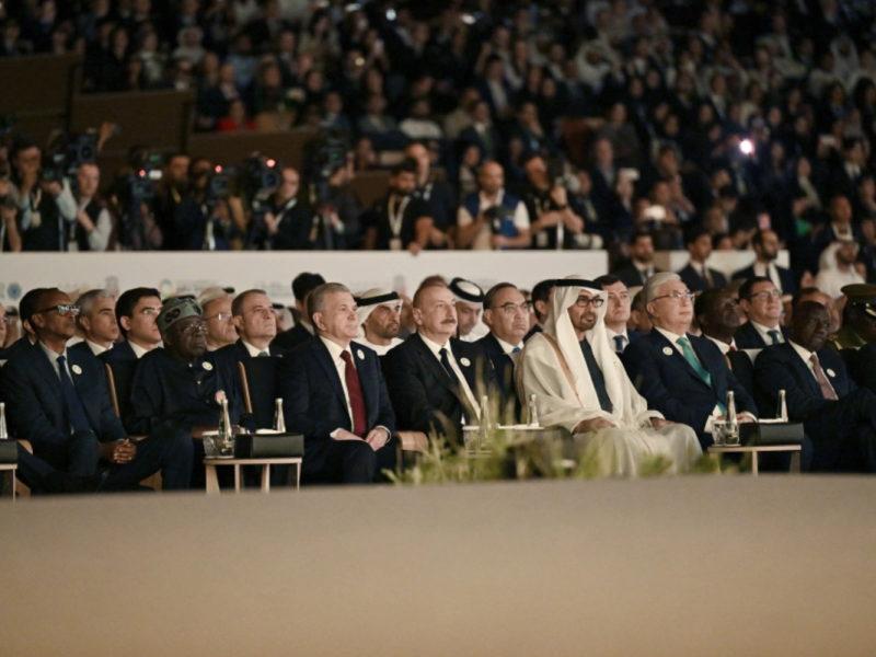 Prezident İlham Əliyev Əbu-Dabi Dayanıqlılıq Həftəsinin açılış mərasimində iştirak edib