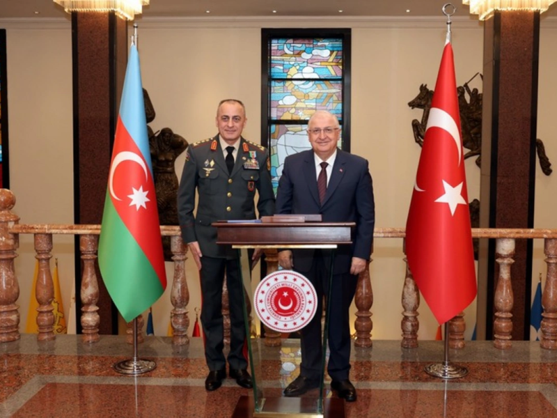 Yaşar Gülər Hikmət Mirzəyevi qəbul edib
