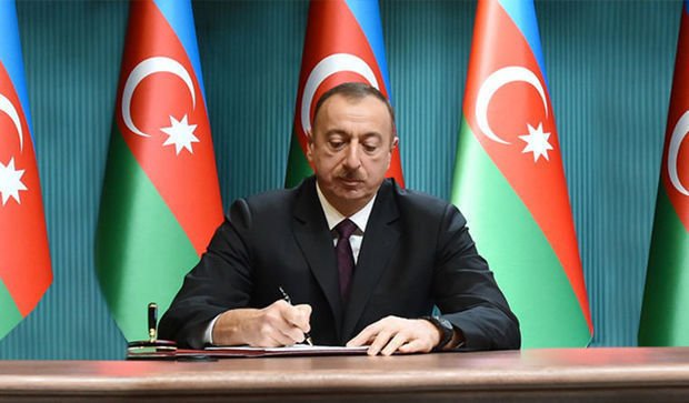 Prezident 1 sərəncam, 3 fərman imzaladı