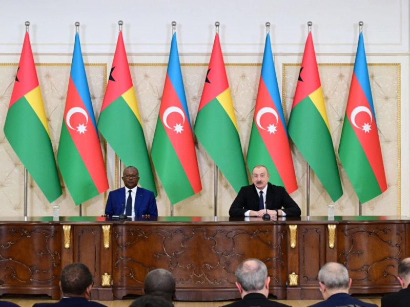 Prezident İlham Əliyev və Qvineya-Bisau Prezidenti Umaru Sisoku Embalo mətbuata bəyanatlarla çıxış ediblər