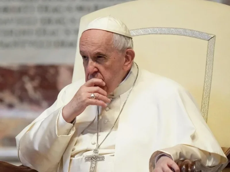 Vəziyyəti ağırlaşan Roma Papası OYANDI - Son vəziyyəti açıqlandı