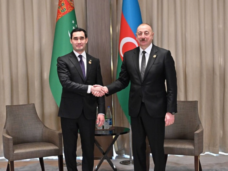 Sərdar Berdiməhəmmədov Azərbaycan Prezidentinə təbrik məktubu göndərib