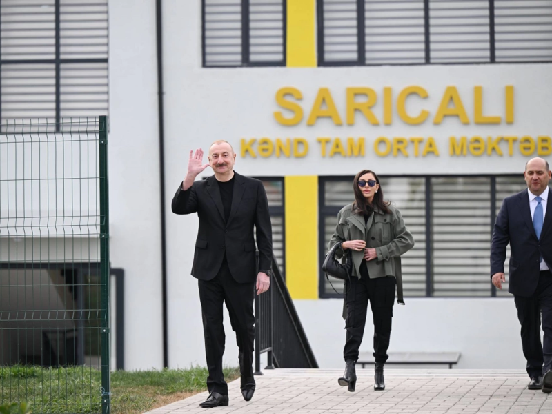 Prezident İlham Əliyevin sosial şəbəkə hesablarında Sarıcalı kəndinə səfərdən görüntülər paylaşılıb