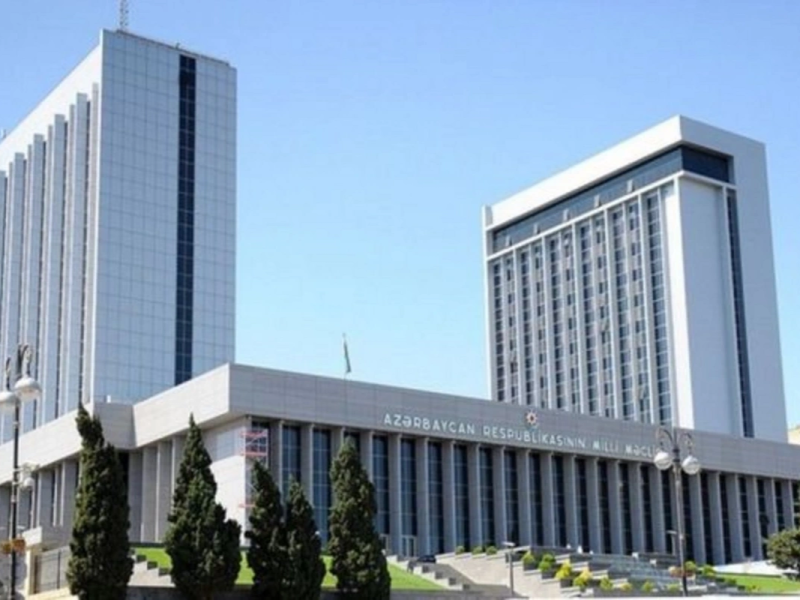 Milli Məclisdə iki yeni sektor müdiri təyin edilib