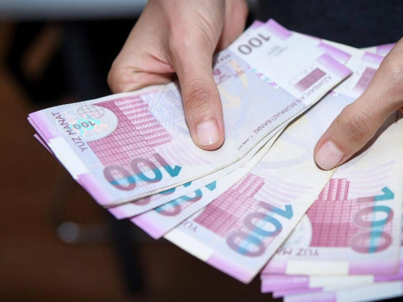 Azərbaycan bu şəxslərin maaşları ilə bağlı Baş nazirdən QƏRAR