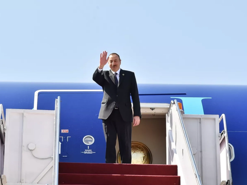 İlham Əliyev Çin Xalq Respublikasına dövlət səfərinə gedib