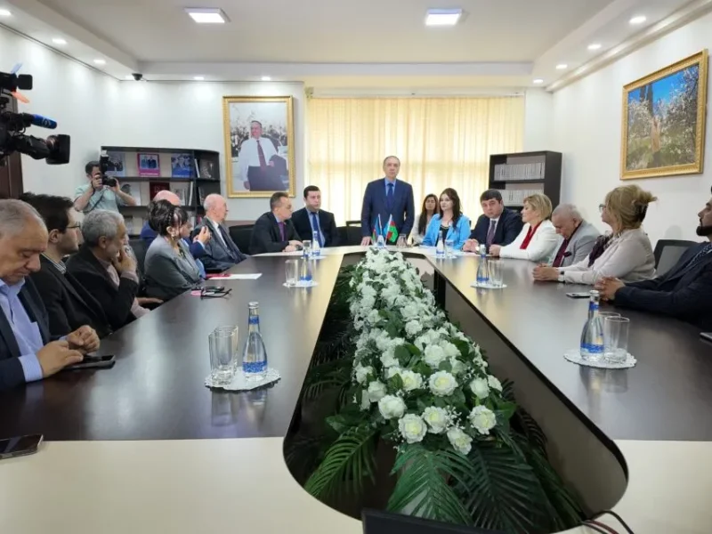 Etibar Babayevin “Xatirələr işığında Heydər Əliyev” adlı kitabının təqdimatı keçirildi – FOTO/VİDEO
