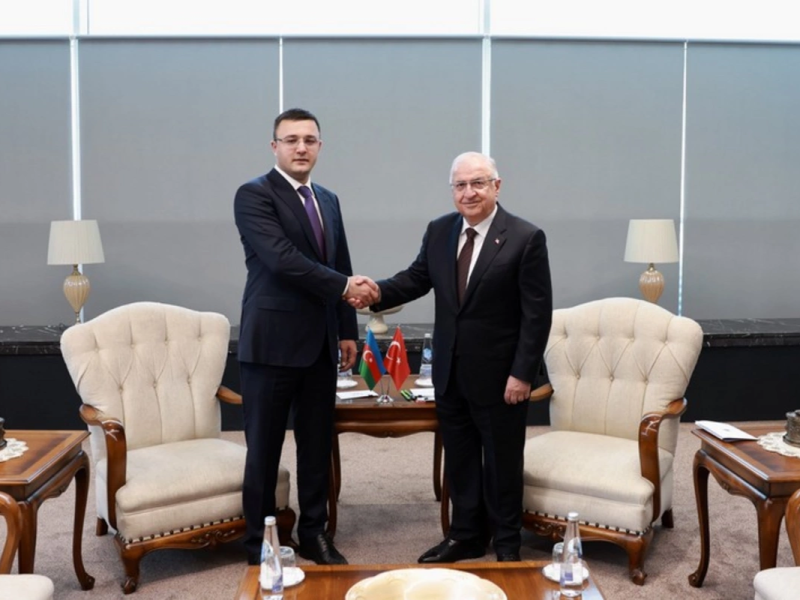 Yaşar Güler Azərbaycanın müdafiə nazirinin müavinini qəbul edib