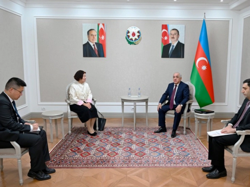 Azərbaycan və Çin arasında ticarət-iqtisadi və humanitar əməkdaşlıq müzakirə edilib
