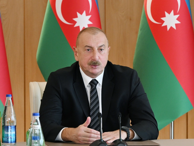İlham Əliyev və Viktor Orban mətbuata bəyanatlarla çıxış ediblər