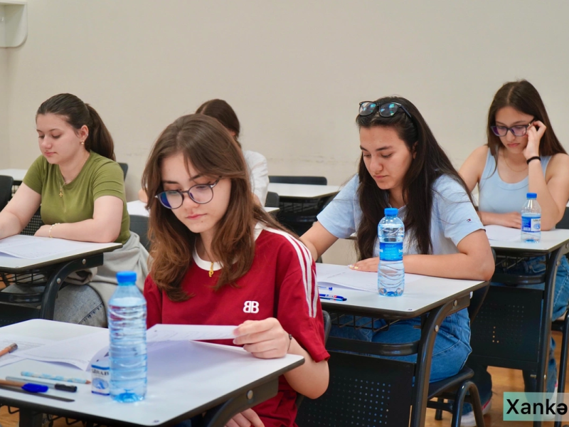 Xankəndi şəhərində 51 abituriyent üçün ilk dəfə qəbul imtahanı keçirilib