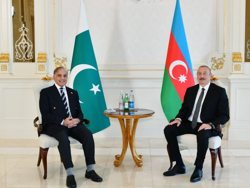 Azərbaycan Prezidenti və Pakistanın Baş naziri arasında telefon danışığı olub