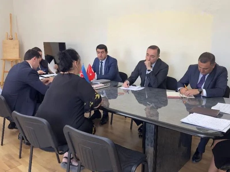 Bu gün Sumqayıt şəhər Bələdiyyəsinin sədri Adil Xudadatov vətəndaşlarla növbəti açıq formatlı qəbul keçirib.