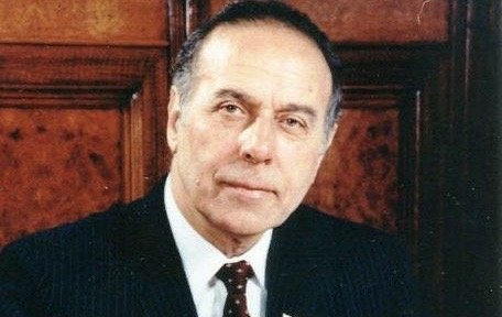 “Ulu Öndərin Yolunda Sənət və Qurtuluşun Birləşdiyi Yer”