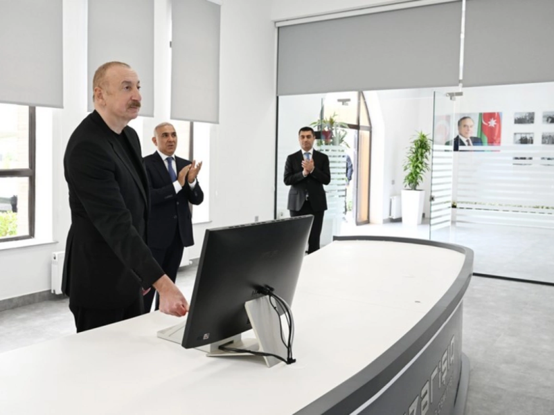 İlham Əliyev Yevlaxda Mərkəzi Aran Regional SCADA İdarəetmə Mərkəzinin açılışında iştirak edib