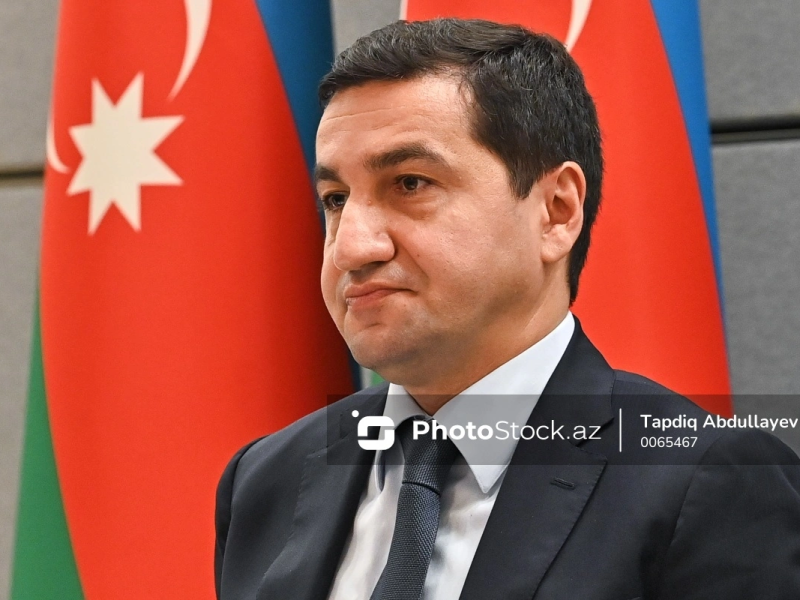 Hikmət Hacıyev: "Azərbaycan və Ermənistan liderlərinin Əbu-Dabidəki danışıqları konstruktiv keçib"