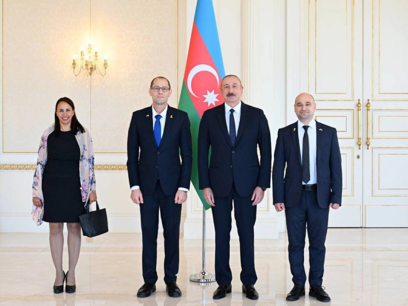 İlham Əliyev İsrailin Azərbaycandakı yeni səfirinin etimadnaməsini qəbul edib