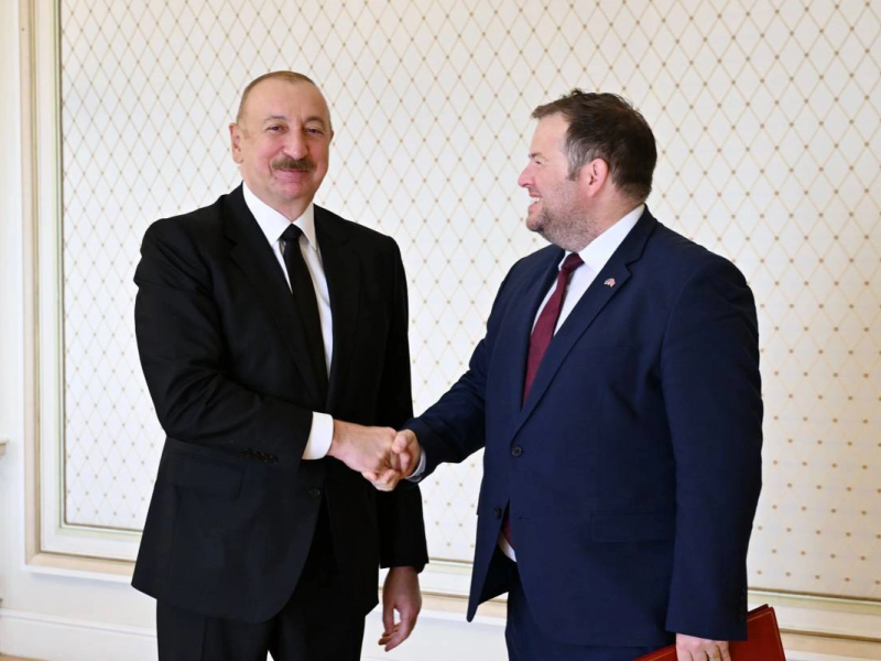 Prezident İlham Əliyev Böyük Britaniya və Şimali İrlandiya Birləşmiş Krallığının dövlət nazirini qəbul edib