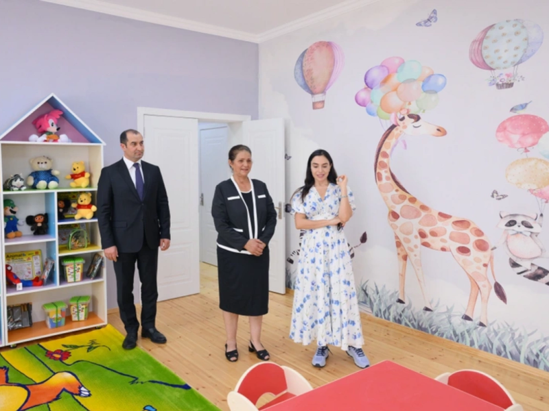 Leyla Əliyeva Şamaxıda inşa olunan körpələr evi-uşaq bağçalarının açılışında iştirak edib