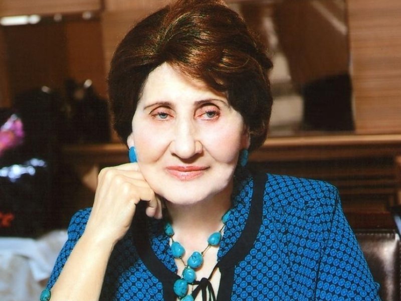 Akademik Rəfiqə Əliyevanın Xətirəsinə