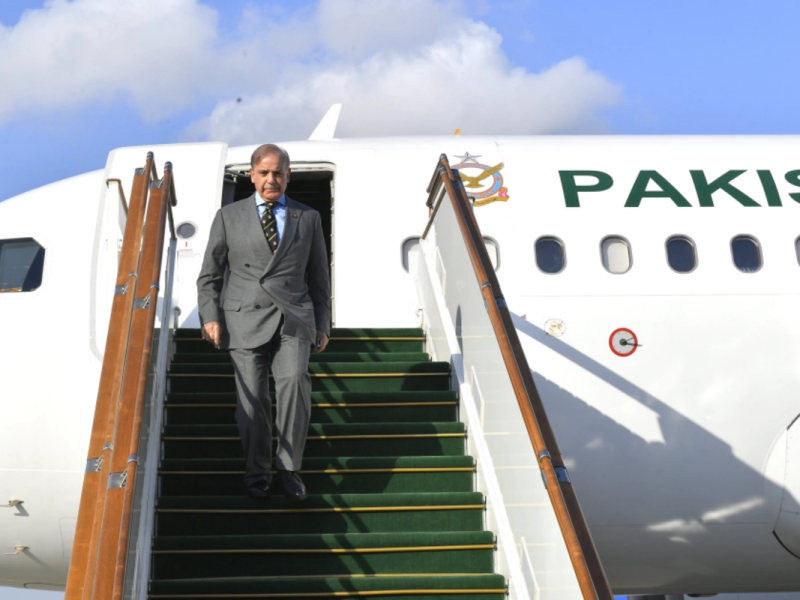 Pakistanın Baş naziri Məhəmməd Şahbaz Şərif Azərbaycana səfərə gəlib