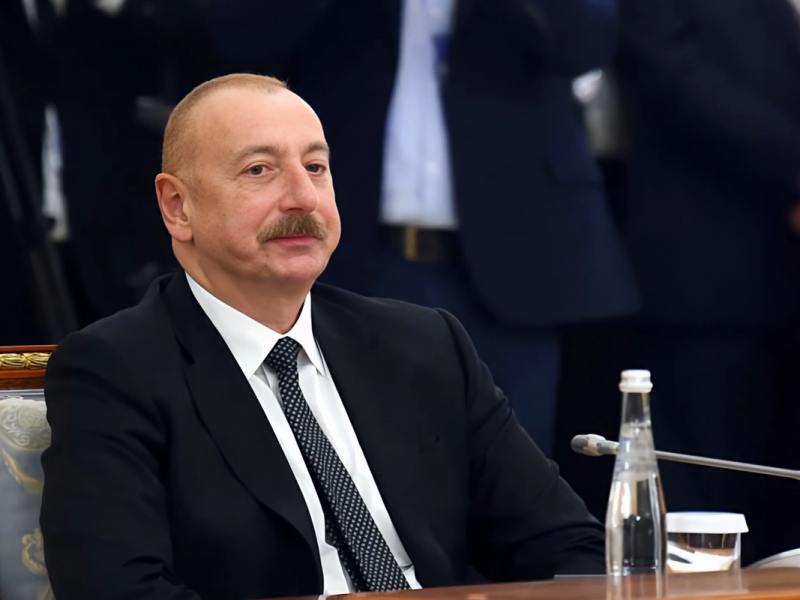 İlham Əliyev: "Azərbaycan 100 % genişzolaqlı internet əhatə dairəsi ilə regionda liderdir"