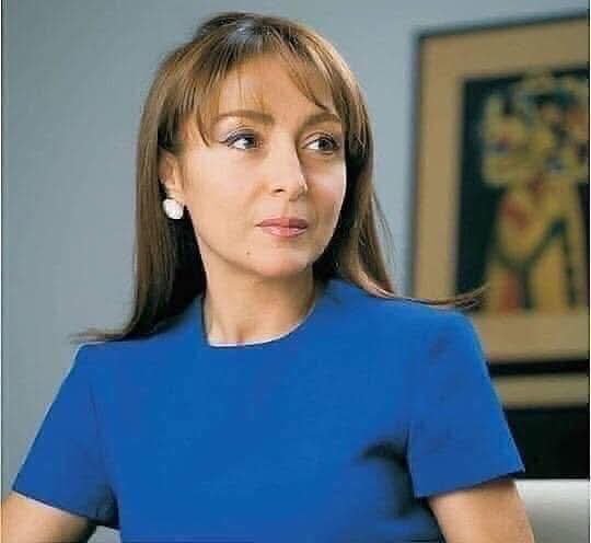 Təbrik Edirik