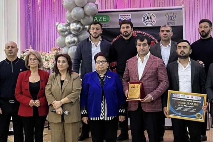 İdmançılar illik  hesabat verdilər.