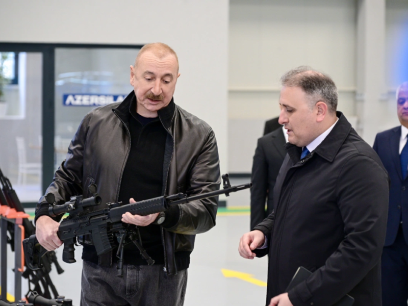 İlham Əliyev Tərtər elektromexanika zavodunun yenidənqurmadan sonra açılışında iştirak edib