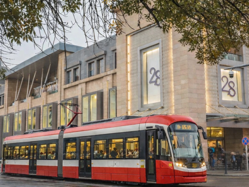 Tramvay "28 Mall"un qarşısından keçəcək
