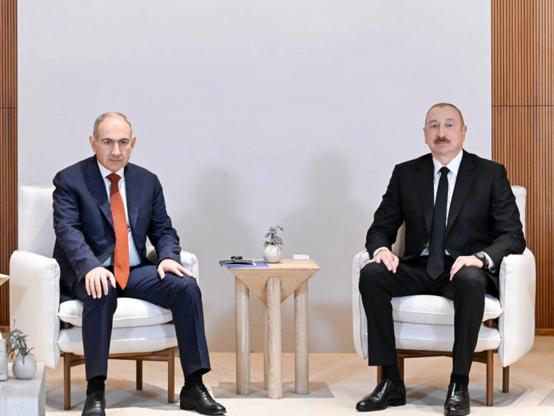 İlham Əliyevlə Nikol Paşinyan sabitliyin möhkəmləndirilməsi üçün hazır olduqlarını təsdiqləyiblər