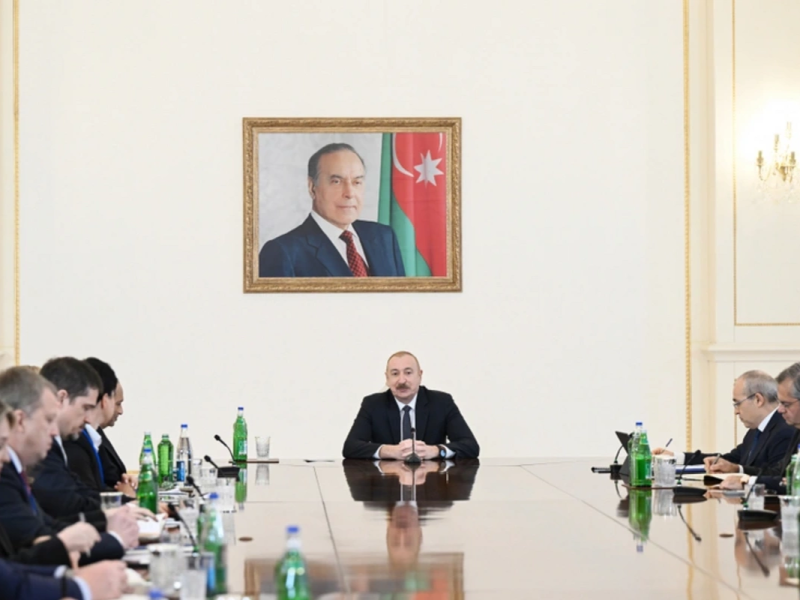 İlham Əliyev: Ermənistan ərazisindən keçəcək və sonra Orta Dəhlizin daha bir davamına çevriləcək yeni dəmir yolu tikilir