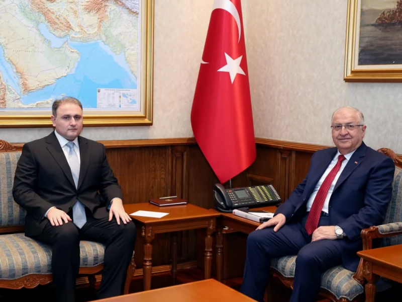 Yaşar Güler azərbaycanlı nazirlə görüşdü