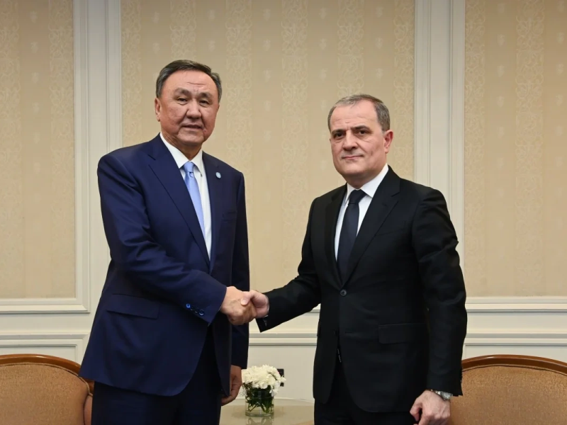 Ceyhun Bayramov TDT-nin Baş katibi ilə İranın Naxçıvana dron hücumlarını müzakirə edib
