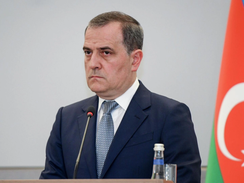 Ceyhun Bayramov Mixail Qaluzin ilə görüşüb