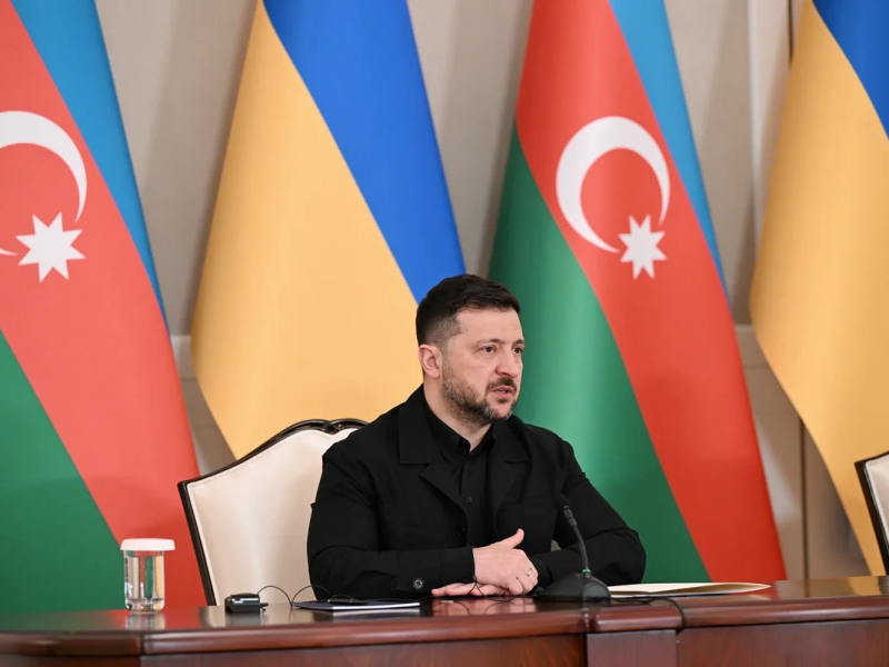 Volodimir Zelenski ölkəsinə yardıma görə Prezident İlham Əliyevə təşəkkür edib