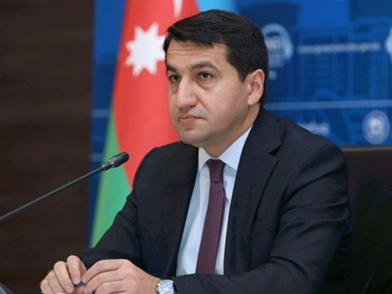 Hikmət Hacıyev Şuşadan hərbi attaşelərlə foto paylaşıb