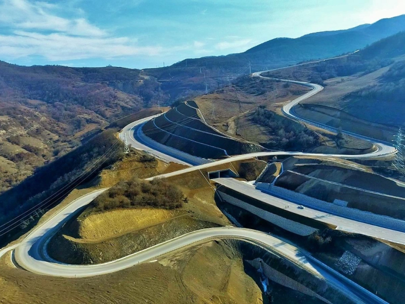 Qarabağda davam edən yol-nəqliyyat infrastrukturu layihələrinin SİYAHISI