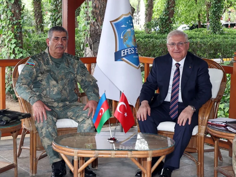 Zakir Həsənov "EFES - 2026" təlimini izləmək üçün Türkiyəyə səfər edib